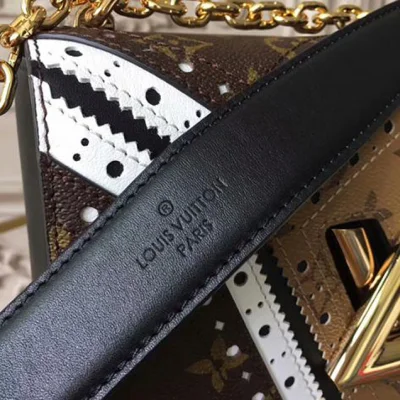 Сумка Louis Vuitton Twist MM M44214 Monogram Canvas "Brown" фото № 8