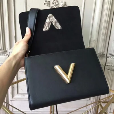 Сумка Louis Vuitton Twist MM M44214 Monogram Canvas "Brown" фото № 9