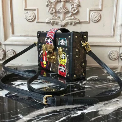 Сумка Louis Vuitton Petite Malle M43544 Monogram Canvas "Brown" фото № 3 Сумка Louis Vuitton Petite Malle M43544 Monogram Canvas "Brown" фото № 3