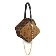 Сумка Louis Vuitton Square Chain Small Bag M62791 Monogram Canvas