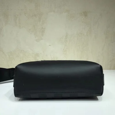 Сумка Louis Vuitton Messenger BB N42418 Damier Infini Leather "Black" фото № 7 Сумка Louis Vuitton Messenger BB N42418 Damier Infini Leather "Black" фото № 7