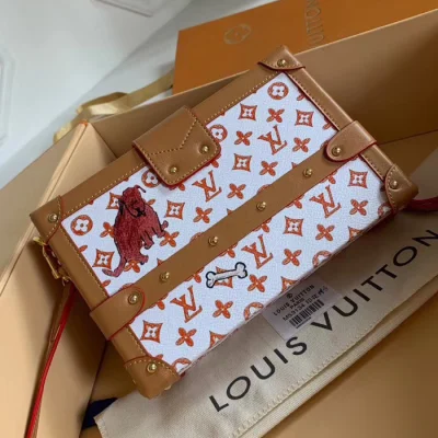 Сумка Louis Vuitton Petite Malle M44461 Monogram Canvas White And Orange "Brown" фото № 4 Сумка Louis Vuitton Petite Malle M44461 Monogram Canvas White And Orange "Brown" фото № 4