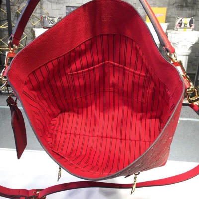 Сумка Louis Vuitton Melie M44013 Monogram Empreinte Leather "Red" фото № 8 Сумка Louis Vuitton Melie M44013 Monogram Empreinte Leather "Red" фото № 8