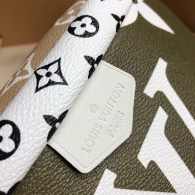 Сумка Louis Vuitton Bumbag M44611 Monogram Coated Canvas Khaki "Green" фото № 5
