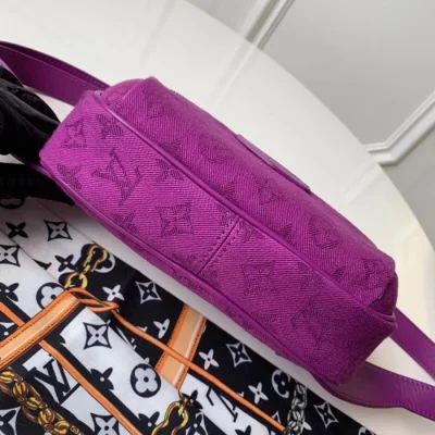 Сумка Louis Vuitton Outdoor Bumbag M44624 Monogram Denim "Purple" фото № 6