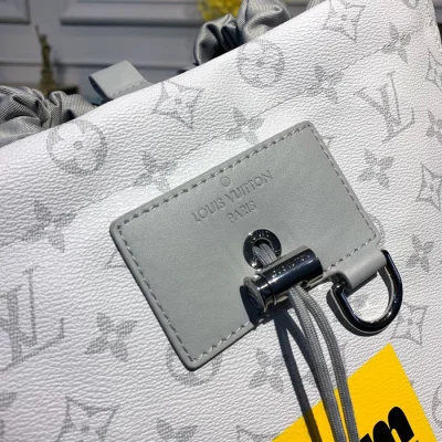 Рюкзак Louis Vuitton Chalk Backpack M44616 Monogram Canvas "White" фото № 6