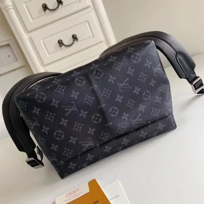 Рюкзак Louis Vuitton Discovery Backpack PM M43186 Monogram Eclipse Canvas "Black" фото № 5