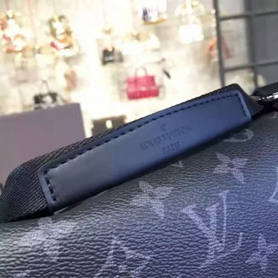 Сумка Louis Vuitton M40510 Messenger MM Voyager Messenger Bag Monogram Eclipse Canvas "Black" фото № 7 Сумка Louis Vuitton M40510 Messenger MM Voyager Messenger Bag Monogram Eclipse Canvas "Black" фото № 7