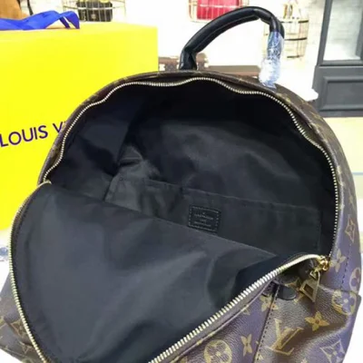 Рюкзак Louis Vuitton M41561 Palm Springs Backpack MM Monogram Canvas "Brown" фото № 6 Рюкзак Louis Vuitton M41561 Palm Springs Backpack MM Monogram Canvas "Brown" фото № 6