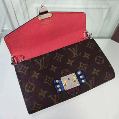 Сумка Louis Vuitton M61488 Chain Wallet Totem Monogram Canvas "Brown" фото № 8
