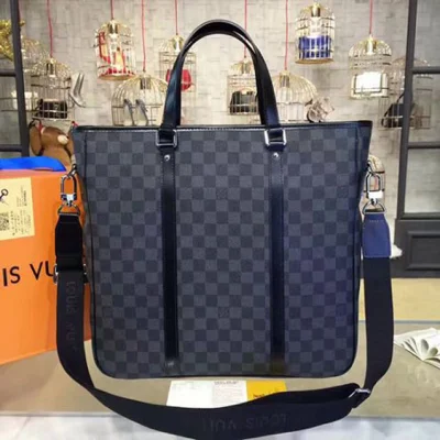 Портфель Louis Vuitton N51192 Tadao Briefcase Damier Graphite Canvas "Graphite" фото № 2 Портфель Louis Vuitton N51192 Tadao Briefcase Damier Graphite Canvas "Graphite" фото № 2