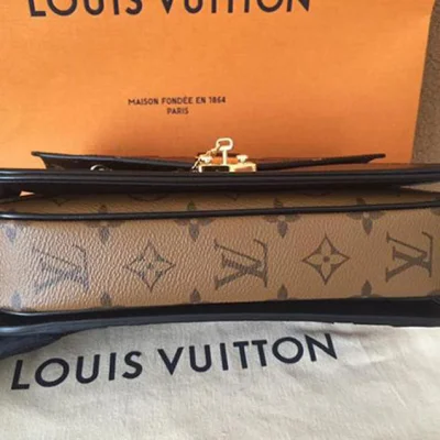 Сумка Louis Vuitton Pochette Metis MM M43488 Monogram Canvas "Brown" фото № 7 Сумка Louis Vuitton Pochette Metis MM M43488 Monogram Canvas "Brown" фото № 7