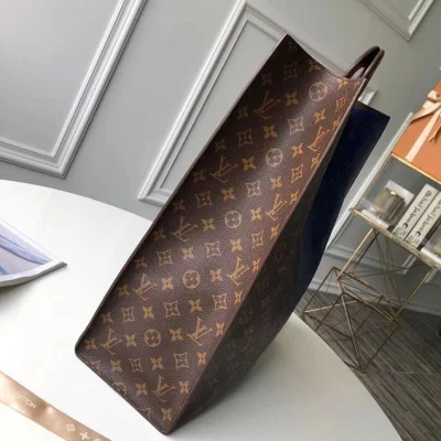 Сумка Louis Vuitton Monogram Canvas Tote M43860 "Brown" фото № 4