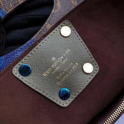 Сумка Louis Vuitton Monogram Canvas Tote M43860 "Brown" фото № 10