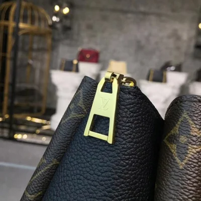 Сумка Louis Vuitton M43772 Surene MM Monogram Canvas "Brown" фото № 7 Сумка Louis Vuitton M43772 Surene MM Monogram Canvas "Brown" фото № 7