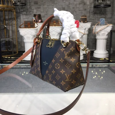 Сумка Louis Vuitton V Tote BB M43976 Monogram Canvas Black "Brown" фото № 3
