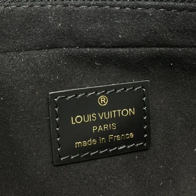 Сумка Louis Vuitton Soufflot Bag M52222 Epi Leather "Black" фото № 10 Сумка Louis Vuitton Soufflot Bag M52222 Epi Leather "Black" фото № 10
