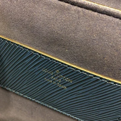 Сумка Louis Vuitton Twist MM M52513 Epi Leather "Navy Blue" фото № 10