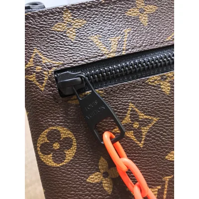 Клатч Louis Vuitton A4 Pouch M44484 Monogram Coated Canvas "Brown" фото № 6