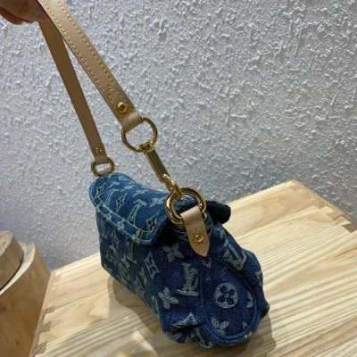 Сумка Louis Vuitton Mini Pretty Hand Bag M95050 Monogram "Denim Blue" фото № 4