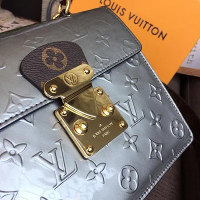 Сумка Louis Vuitton Spring Street M90376 Monogram Vernis Bitume Metallise Metallic фото № 6 Сумка Louis Vuitton Spring Street M90376 Monogram Vernis Bitume Metallise Metallic фото № 6