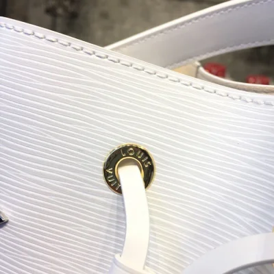 Сумка Louis Vuitton NeoNoe M53238 Epi Leather Blanc "White" фото № 6