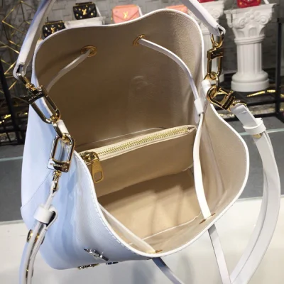 Сумка Louis Vuitton NeoNoe M53238 Epi Leather Blanc "White" фото № 9