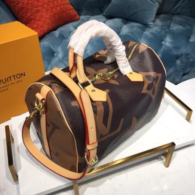 Сумка Louis Vuitton Speedy Bandouliere 30 Exclusive Prelaunch M44602 Monogram Coated Canvas "Brown" фото № 4