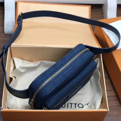 Сумка Louis Vuitton Outdoor Bumbag M44741 Monogram Denim "Navy Blue" фото № 5 Сумка Louis Vuitton Outdoor Bumbag M44741 Monogram Denim "Navy Blue" фото № 5