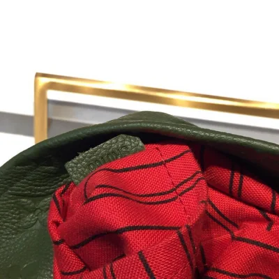 Сумка Louis Vuitton Artsy MM M43876 Monogram Empreinte Leather Kaki Fango "Green" фото № 10