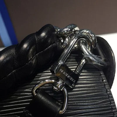 Сумка Louis Vuitton M42674 Luna Crossbody Bag Epi Leather "Black" фото № 8