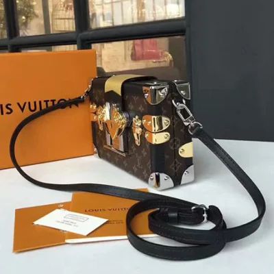 Сумка Louis Vuitton M44097 Petite Malle Crossbody Bag Monogram Canvas "Brown" фото № 3