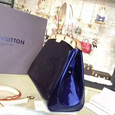 Сумка Louis Vuitton M90054 Brea MM Tote Bag Monogram Vernis "Navy Blue" фото № 3