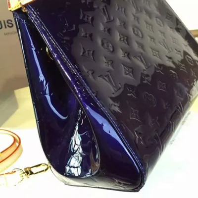 Сумка Louis Vuitton M90054 Brea MM Tote Bag Monogram Vernis "Navy Blue" фото № 5