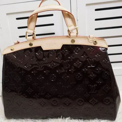 Сумка Louis Vuitton M91619 Brea MM Tote Bag Monogram Vernis "Chocolate" фото № 2