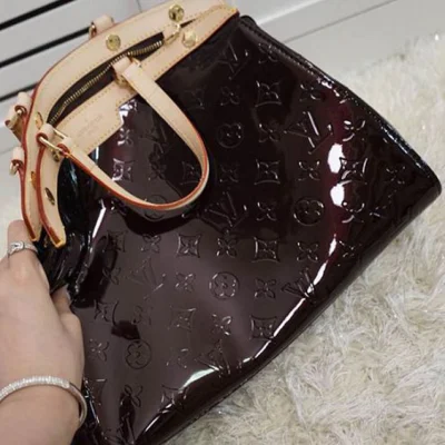 Сумка Louis Vuitton M91619 Brea MM Tote Bag Monogram Vernis "Chocolate" фото № 5