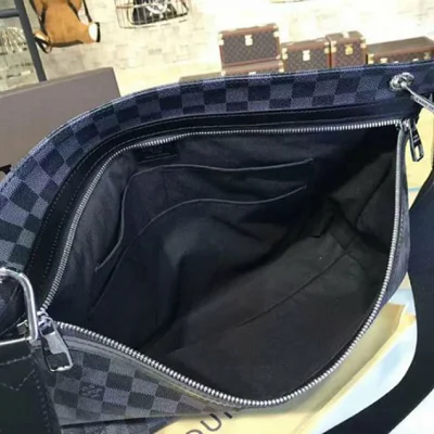 Сумка Louis Vuitton N41656 Hunter Messenger Bag Damier Graphite Canvas "Graphite" фото № 9