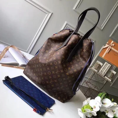 Сумка с клатчем Louis Vuitton Monogram Canvas Cabas Light M43852 "Brown" фото № 2