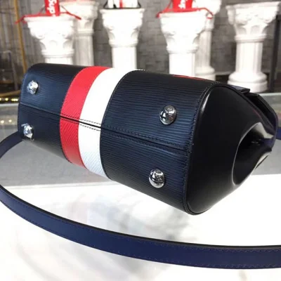 Сумка Louis Vuitton Epi Leather Cluny BB M51966 "Black" фото № 10 Сумка Louis Vuitton Epi Leather Cluny BB M51966 "Black" фото № 10