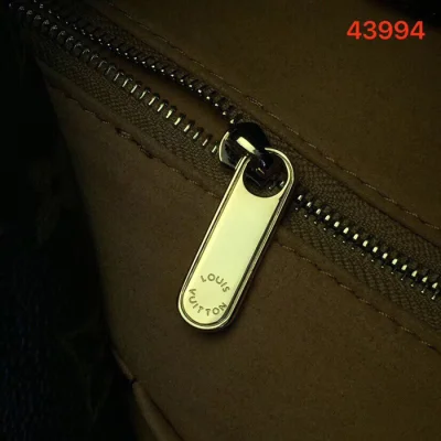 Сумка Louis Vuitton Artsy MM M43994 Monogram Canvas "Brown" фото № 9