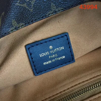 Сумка Louis Vuitton Artsy MM M43994 Monogram Canvas "Brown" фото № 8