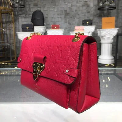 Сумка Louis Vuitton Vavin PM M43936 Monogram Empreinte Leather Scarlett "Red" фото № 3