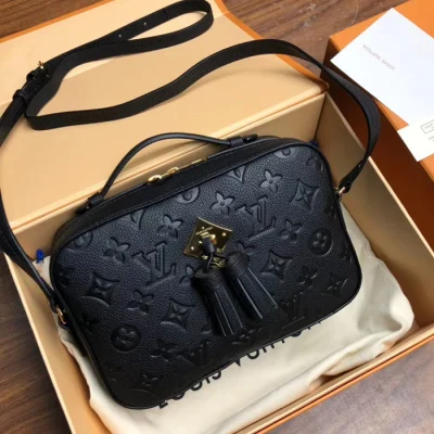 Сумка Louis Vuitton Saintonge M44593 Monogram Empreinte Leather "Black" фото № 3
