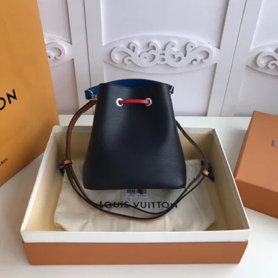 Сумка Louis Vuitton NeoNoe BB M52853 Epi Leather "Black" фото № 3