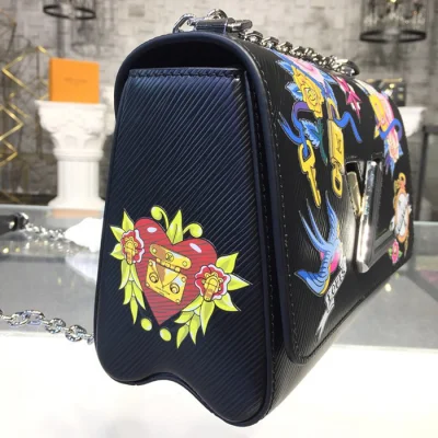 Сумка Louis Vuitton Twist MM M52897 Epi Leather "Black" фото № 7