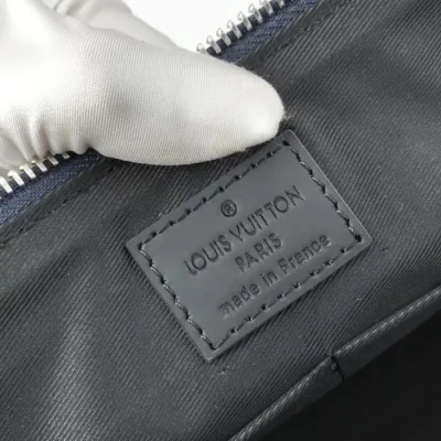 Сумка Louis Vuitton Discovery Messenger PM N40159 Damier Cobalt Canvas "Navy Blue" фото № 10 Сумка Louis Vuitton Discovery Messenger PM N40159 Damier Cobalt Canvas "Navy Blue" фото № 10