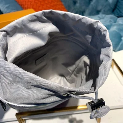 Сумка Louis Vuitton Chalk Sling Bag M44629 Monogram Canvas "White" фото № 8