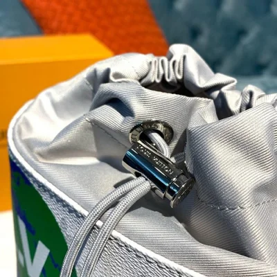 Сумка Louis Vuitton Chalk Sling Bag M44629 Monogram Canvas "White" фото № 7