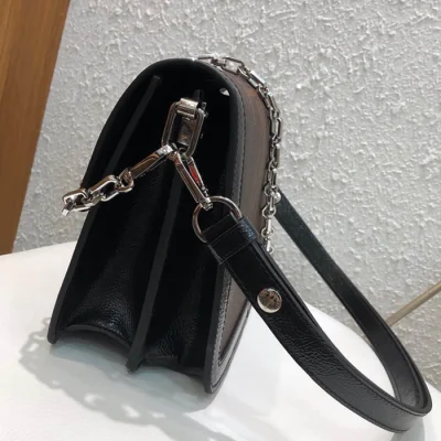 Сумка Louis Vuitton Dauphine MM M44599 Monogram Coated Canvas "Brown" фото № 4