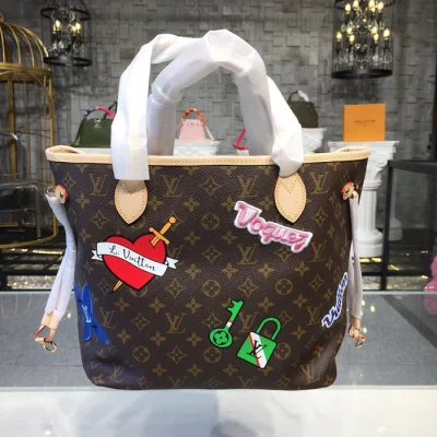 Сумка Louis Vuitton Monogram Canvas Neverfull MM Tote Bag M43988 Patches 2018 "Brown" фото № 4